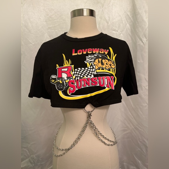 Korean Chain Crop Top - Picture 1 of 7